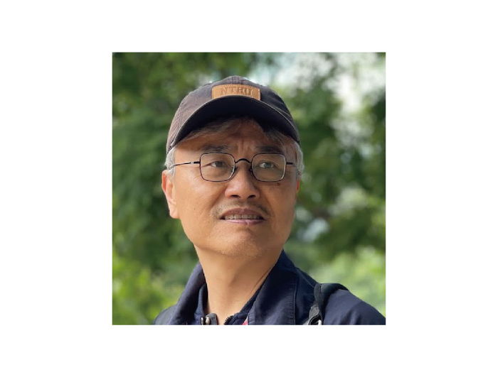 李威宜　副教授圖片